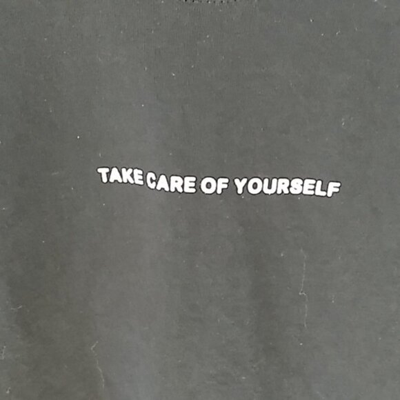 Petals and Peacocks Womens Size Small tshirt Dual graphic black crew - Picture 2 of 7